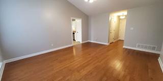 8898 Rasco Hills Cv Gallery 13