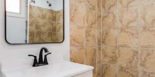 01 - 705 Brownsville Gallery 23