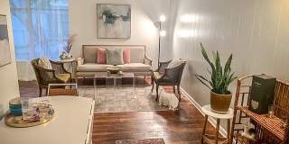 902 CHEVY CHASE DR Gallery 2