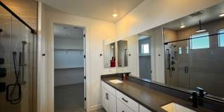BEAUTIFUL HOME IN ALORAVITA NORTH IN PEORIA Gallery 23