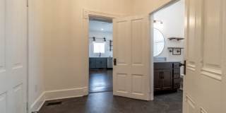305 Main St Gallery 31