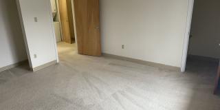 2-bed & 1.5 bath Townhouse with AC & Parking in Boston Landing  Family + Pet Friendly Gallery 13
