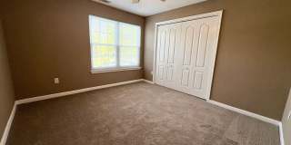 LARGE 2ND FLOOR CONDO Gallery 19