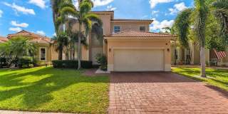 1755 NE 37th Ave Gallery 1