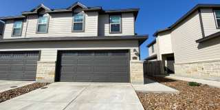 Duplex Off County Line Rd / .4 Mile Kraft Park / Fridge Included /Fenced in Back Yard / NBISD Gallery 1