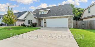 4407 SW Bison St Gallery 1