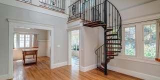 316 9th Street NE Gallery 13