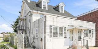 311 Green St. Gallery 1