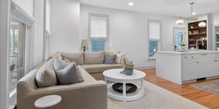 142 Heck Avenue Gallery 7