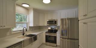 Coming Soon October 1st - Beautifully Renovated 3BR 1.5BA House Gallery 1
