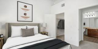 Venicia Gallery 45