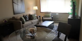 French Quarter Apartments Gallery 5