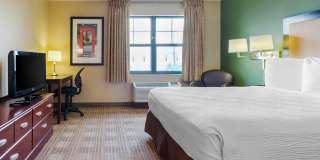 Elizabeth - Newark Airport Gallery 27