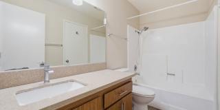 Spacious Two Story Townhome in Woodbridge Gallery 11