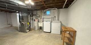 Renovated home, central air, stainless appliances, Radnor SD, Walk to Villanova, small dogs ok...this is a must see! Gallery 19