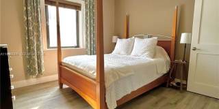 1175 NE 131st St Gallery 11