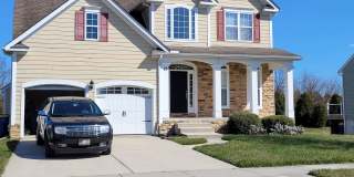 Lovely 4 bedroom, 2.5 bath available 10/30/26 Gallery 1
