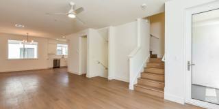 New Luxury Townhome with 2-Car Garage | Minutes to Downtown Redwood City & Tech Campuses New Luxury Townhome with 2-Car Garage | Minutes to Downtown Redwood City & Tech Campuses Gallery 7