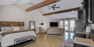 275 Bolling Road Gallery 1