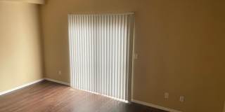 BEAUTIFUL 2 BEDROOM TOWNHOME IN SOUTH SALEM HILLS! Gallery 21