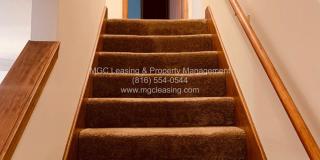 Spacious Raymore Townhome in Prime Remington Village Location Gallery 8