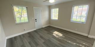 11 N Lakeside Drive Gallery 1