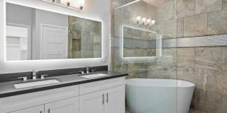 1214 W 5th Street Gallery 23