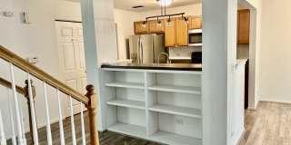2375 Stoughton Circle Gallery 3