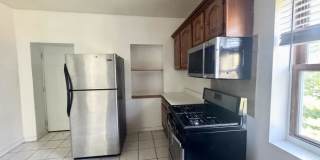 1250 N Springfield Street Gallery 8