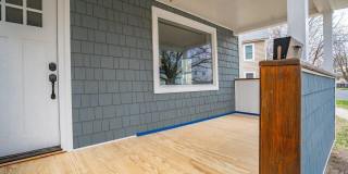 106 Van Dam Street Gallery 24
