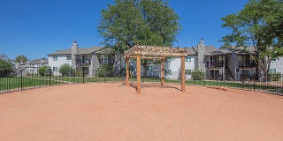 Ironwood at Palmer Park Apartments Gallery 11