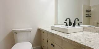 Red Bank home with Huge Garage minutes to Downtown Chattanooga! Gallery 13