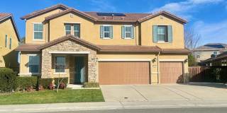 Elegant and Spacious Home with Pool & Park Views in Prime Roseville Location! Gallery 1