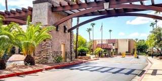5044 River Glen Drive Gallery 2