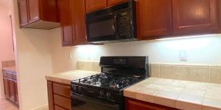 CLEAN AND SPACIOUS 4 BED, 2.5 BATH WITH COVERED BACK PATIO AND LUSH LANDSCAPING IN WESTLAKE COMMUNITY CLEAN AND SPACIOUS 4 BED, 2.5 BATH WITH COVERED BACK PATIO AND LUSH LANDSCAPING IN WESTLAKE COMMUNITY Gallery 11