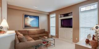 9810 BOLTON VILLAGE Court Gallery 12