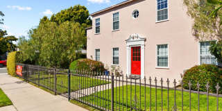 1802 Ocean Park Blvd., Santa Monica, CA 90405 Gallery 19