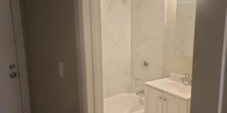 Leasing Special – 1 Month Free Rent at 38 Whitmore St in Hartford Leasing Special – 1 Month Free Rent at 38 Whitmore St in Hartford Gallery 12