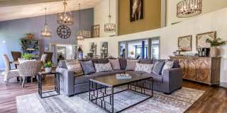 L Estancia Apartments Gallery 19