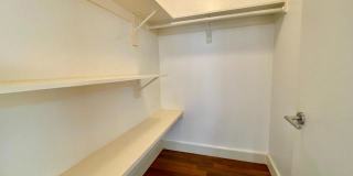 214 North 11th Street Gallery 7