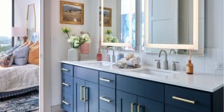 The Hadley Gallery 16