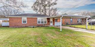 2 Bedroom Home in Port Allen for Lease! Gallery 1