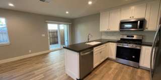 Tahoe Park 2 Bedroom Near UC Davis Med Center Gallery 8