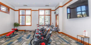 Creekside At Palmer Park Apartments Gallery 50