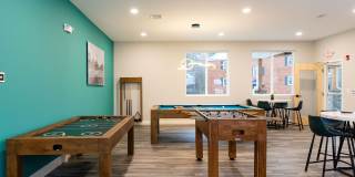 Huntington Exchange Dover Gallery 25