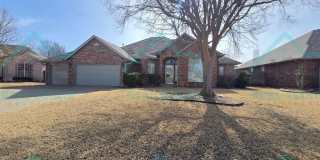 Lovley 4 Bedroom Plus an Office Gallery 1