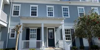 Celebration Island Village - 3 Bedroom 2.5 Bath - Impressive Former Model Home Gallery 1