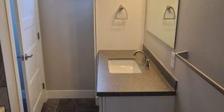Just Like New!!  Great 3 bedroom 2.5 Bath duplex Gallery 18