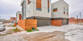 819 Northwest 6th Street Gallery 1