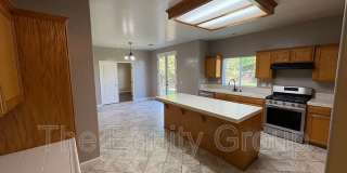 312 West Reese Ave Gallery 26